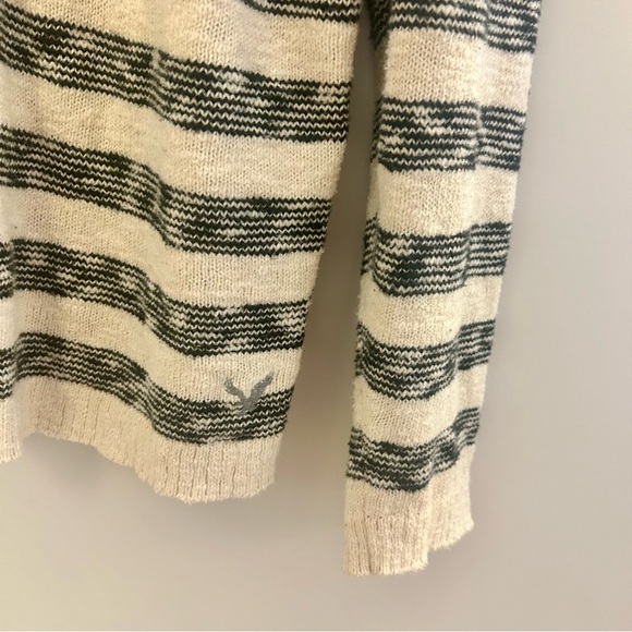 Men’s Cream and Black American Eagle Cotton Sweater - Picture 5 of 5